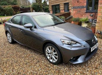 Lexus IS 2.5 300h Executive Edition E-CVT Euro 5 (s/s) 4dr