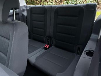 Volkswagen Touran 2.0 TDI Match DSG 5dr (7 Seats)