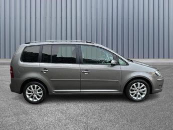 Volkswagen Touran 2.0 TDI Match DSG 5dr (7 Seats)