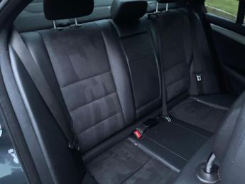 Mercedes-Benz C Class 2.1 C220 CDI AMG Sport Plus G-Tronic+ Euro 5 (s/s) 4dr