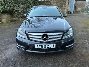 Mercedes-Benz C Class 2.1 C220 CDI AMG Sport Plus G-Tronic+ Euro 5 (s/s) 4dr