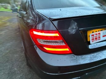 Mercedes-Benz C Class 2.1 C220 CDI AMG Sport Plus G-Tronic+ Euro 5 (s/s) 4dr