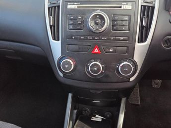 Kia Ceed 1.6 CRDi EcoDynamics 2 Sports Wagon Euro 4 (s/s) 5dr
