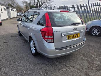 Kia Ceed 1.6 CRDi EcoDynamics 2 Sports Wagon Euro 4 (s/s) 5dr