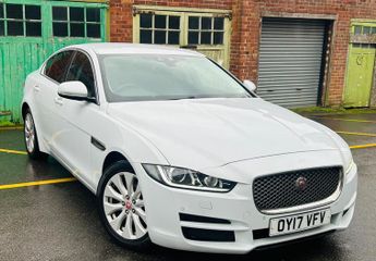 Jaguar XE 2.0d Portfolio Auto Euro 6 (s/s) 4dr
