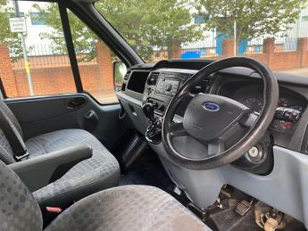 Ford Transit 2.2 TDCi 260 FWD L1 H1 5dr