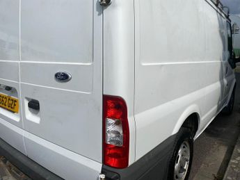 Ford Transit 2.2 TDCi 260 FWD L1 H1 5dr