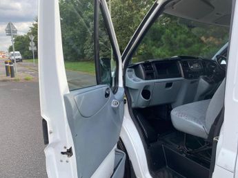 Ford Transit 2.2 TDCi 260 FWD L1 H1 5dr