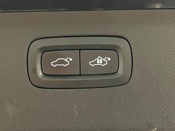 Volvo XC90 2.0 D5 PowerPulse Inscription Auto 4WD Euro 6 (s/s) 5dr