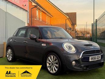 MINI Hatch 2.0 Cooper SD Euro 6 (s/s) 5dr
