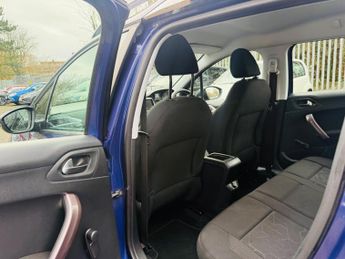 Peugeot 2008 1.6 e-HDi Active EGC Euro 5 (s/s) 5dr