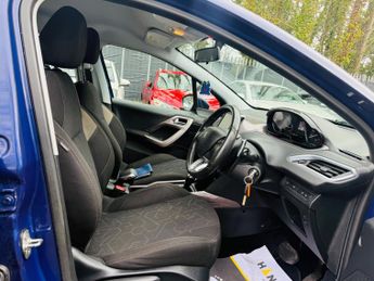 Peugeot 2008 1.6 e-HDi Active EGC Euro 5 (s/s) 5dr