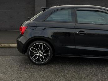 Audi A1 1.4 TFSI S line S Tronic Euro 5 (s/s) 3dr