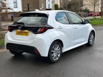 Toyota Yaris 1.5 VVT-h Icon E-CVT Euro 6 (s/s) 5dr