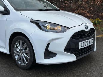 Toyota Yaris 1.5 VVT-h Icon E-CVT Euro 6 (s/s) 5dr