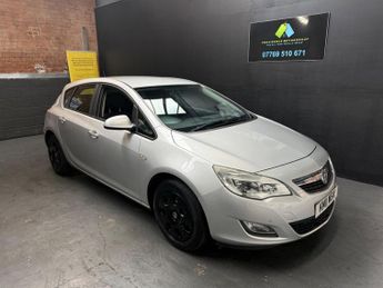 Vauxhall Astra 1.6 16v Exclusiv Euro 5 5dr