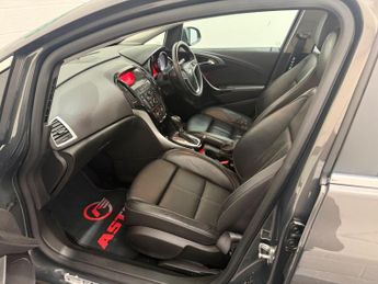 Vauxhall Astra 1.6i Elite Auto Euro 6 5dr