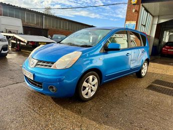 Nissan Note 1.6 16V Tekna Auto Euro 4 5dr