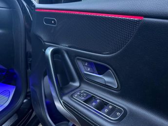 Mercedes-Benz A Class 1.5 A180d Sport (Premium) 7G-DCT Euro 6 (s/s) 5dr