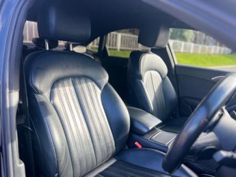 Audi A6 Saloon 2.0 TDI ultra Black Edition S Tronic Euro 6 (s/s) 4dr