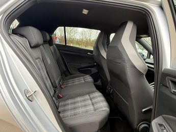 Volkswagen Golf 2.0 TDI GTD DSG Euro 6 (s/s) 5dr