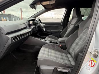 Volkswagen Golf 2.0 TDI GTD DSG Euro 6 (s/s) 5dr