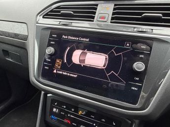 Volkswagen Tiguan 1.5 TSI R-Line DSG Euro 6 (s/s) 5dr