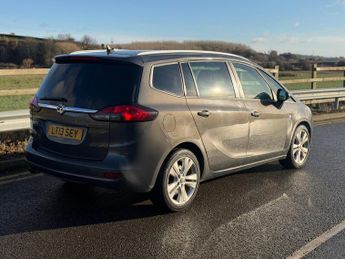 Vauxhall Zafira Tourer 2.0 CDTi SRi Auto Euro 5 5dr