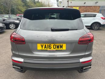 Porsche Cayenne 3.0 TD V6 TiptronicS 4WD Euro 6 (s/s) 5dr