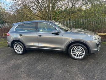 Porsche Cayenne 3.0 TD V6 TiptronicS 4WD Euro 6 (s/s) 5dr