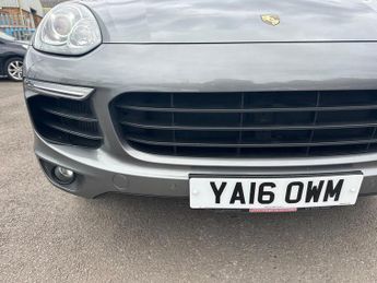 Porsche Cayenne 3.0 TD V6 TiptronicS 4WD Euro 6 (s/s) 5dr