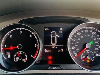 Volkswagen Golf 1.6 TDI BlueMotion Tech SE DSG Euro 5 (s/s) 5dr