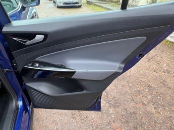 Volkswagen ID.4 Pure 52kWh Life Auto 5dr