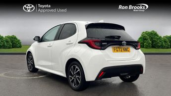 Toyota Yaris 1.5 VVT-h Design E-CVT Euro 6 (s/s) 5dr