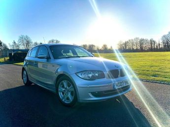 BMW 118 2.0 118i SE Steptronic Euro 4 5dr