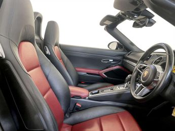 Porsche 718 Boxster 2.0T Convertible GPF 2dr Petrol PDK Euro 6 (s/s) (300 ps)