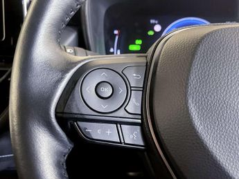 Suzuki Swace 1.8h Motion Estate 5dr Petrol Hybrid CVT Euro 6 (s/s) (140 ps)