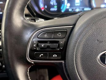 Kia Niro 64kWh 4+ SUV 5dr Electric Auto (201 bhp)