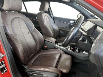 BMW 1 Series 1.5 118i M Sport (LCP) Hatchback 5dr Petrol DCT Euro 6 (s/s) (13