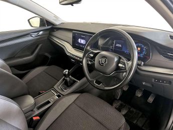 Skoda Octavia 1.5 TSI ACT SE Technology Hatchback 5dr Petrol Manual Euro 6 (s/