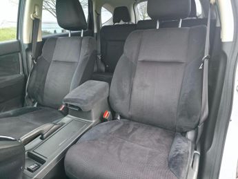 Honda CR-V 2.0 i-VTEC SE-T Auto 4WD Euro 5 5dr