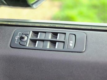 Land Rover Discovery Sport 2.0 TD4 HSE Auto 4WD Euro 6 (s/s) 5dr