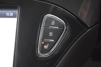 Vauxhall Corsa 1.4i SE Auto Euro 6 5dr