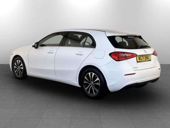 Mercedes-Benz A Class 1.3 A180 SE Hatchback 5dr Petrol Manual Euro 6 (s/s) (136 ps)