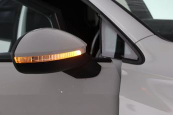 Volkswagen Golf 1.4 TSI 13kWh GTE DSG Euro 6 (s/s) 5dr