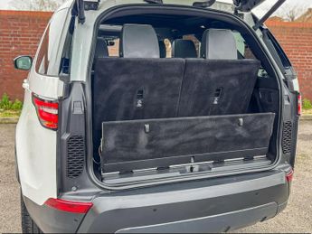 Land Rover Discovery 2.0 SD4 HSE SUV 5dr Diesel Auto 4WD Euro 6 (s/s) (240 ps)