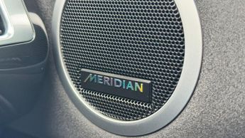 Land Rover Discovery 2.0 SD4 HSE SUV 5dr Diesel Auto 4WD Euro 6 (s/s) (240 ps)