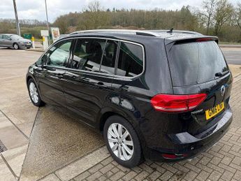 Volkswagen Touran 2.0 TDI BlueMotion Tech SEL MPV 5dr Diesel DSG Euro 6 (s/s) (150