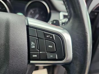 Land Rover Discovery Sport 2.0 TD4 HSE Auto 4WD Euro 6 (s/s) 5dr