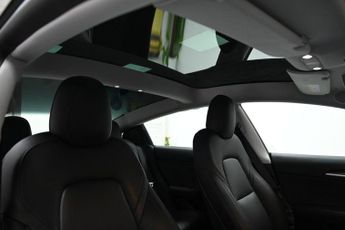 TESLA Model 3 Standard Range Plus Saloon 4dr Electric Auto RWD (241 bhp) +FREE